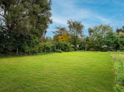 8 Main Street, Greytown