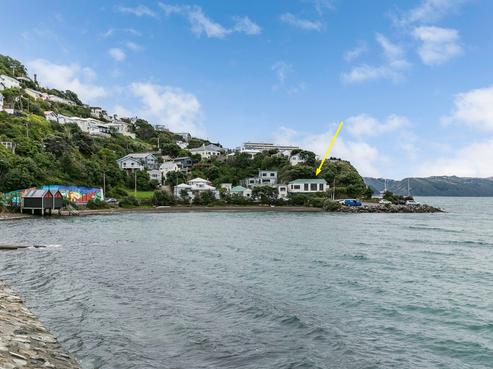 82 Evans Bay Parade, Roseneath