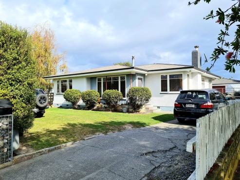 20 Magdalen Crescent, Pirimai