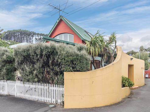 9 Regent Street, Newtown