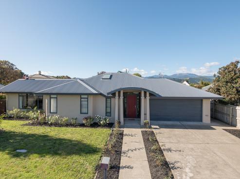48 Malthouse Crescent, Brightwater