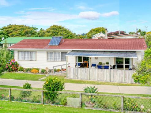 32 Nesbitt Street, Matata