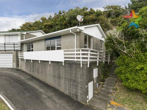 63 Allington Road, Karori