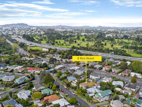 8 Riro Street, Point Chevalier