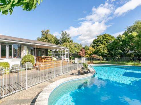 7 Willow Drive, Taradale