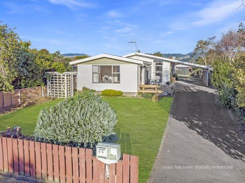 24 Callender Terrace, Paraparaumu Beach