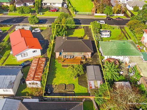 11 Hereford Street, Te Atatu Peninsula
