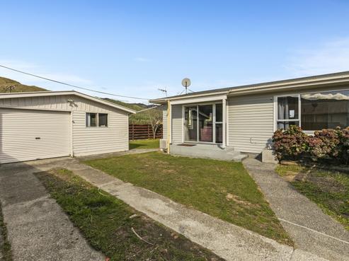 314B Wellington Road, Wainuiomata