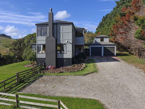 2092 Kaipara Coast Highway, Makarau