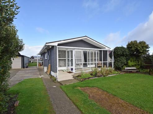 4 Paisley Street, Kew