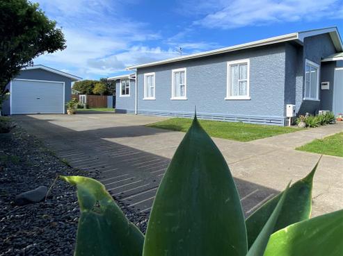 43 Grey Street, Normanby