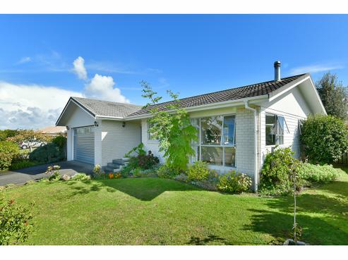 53 Lakeside Drive, Orewa