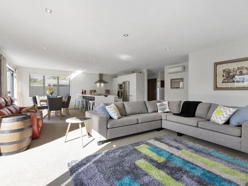 33A Edinburgh Road, Hillcrest