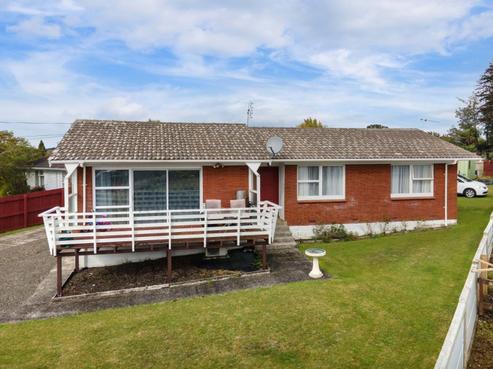 16 Russell Street, Waihi