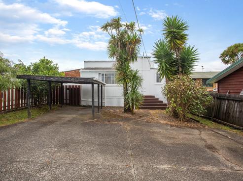 76 Wharf Road, Te Atatu Peninsula
