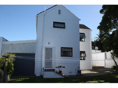 7C Western Hills Drive, Whau Valley