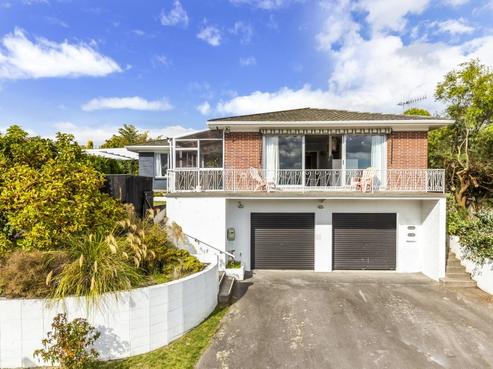 11 Regents Grove, Richmond Heights