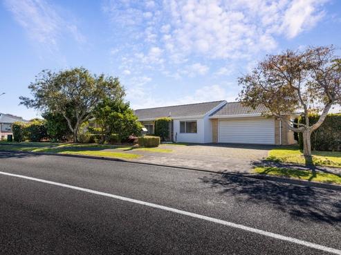 9 Ashmore Drive, Frankleigh Park