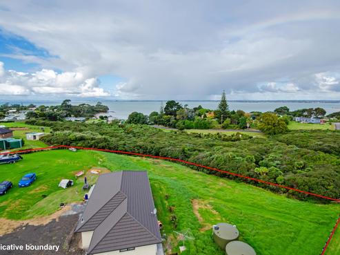 2 Allan Road, Awhitu