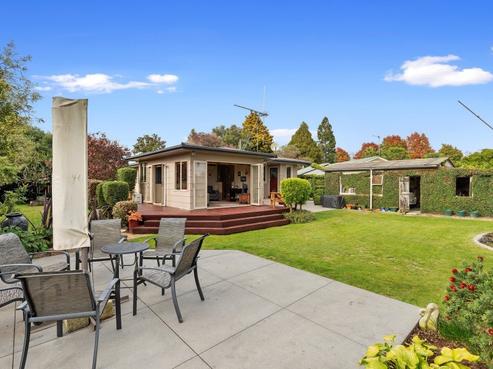 13 Shelley Street, Leamington