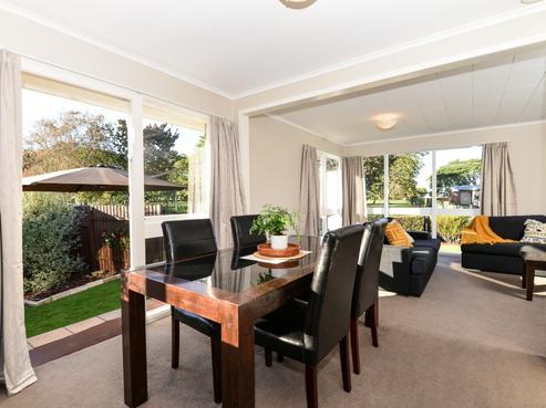 41 Rhonda Avenue, Deanwell