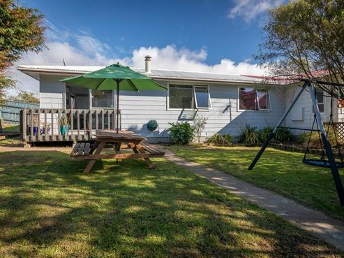 2 Japonica Crescent, Ranui