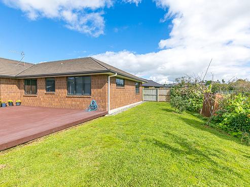 19 Max Landing, Grandview Heights