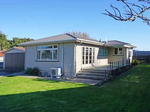 283A Pomona Street, Strathern
