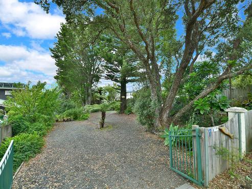 7 Kanuka Road, Sandspit