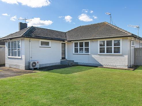 14 Sandbrook Avenue, Otara