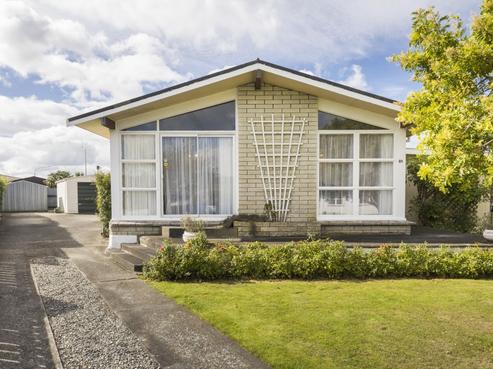 21 Apollo Parade, Milson