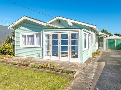 19 Aotea Street, Castlecliff