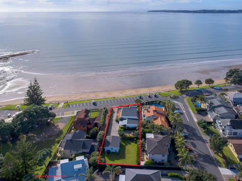 7 Ngapara Street, Red Beach