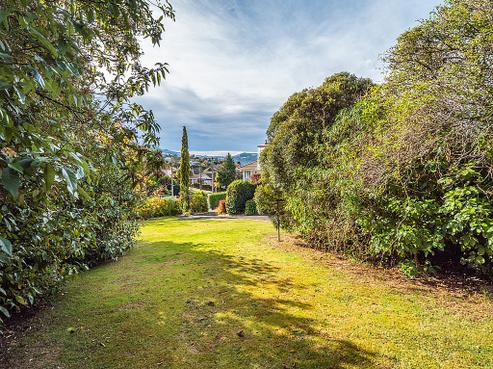 65 Hawthorn Avenue, Mornington