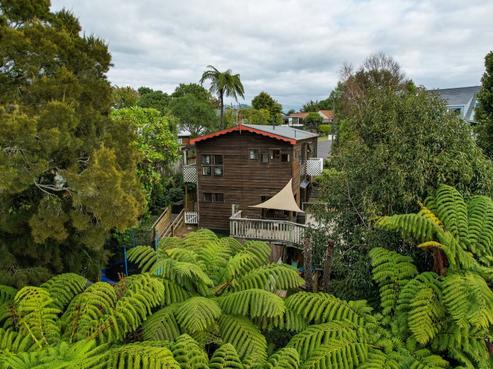 13 Honnor Place, Hurdon