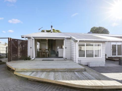 122 Malfroy Road, Victoria