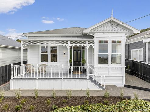 85 Nottingham Street, Karori