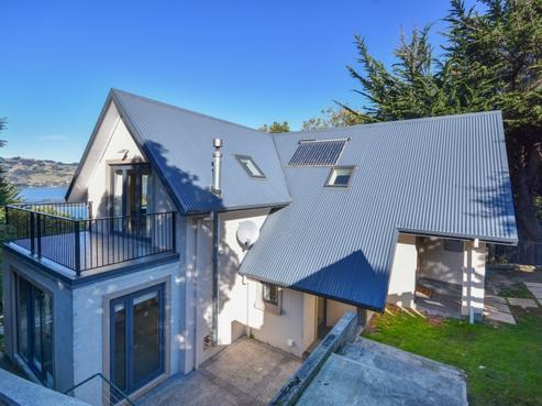 11 Hawk Lane, Saint Leonards