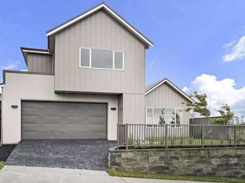 14 McEwan Street, Whenuapai