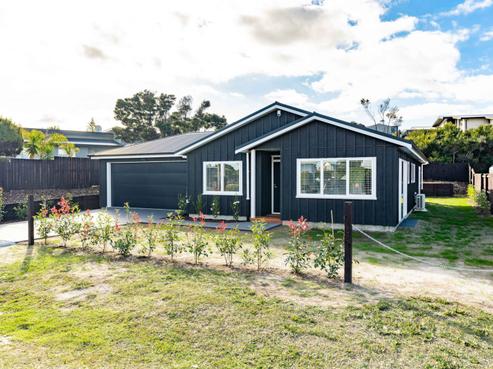 13 Seabreeze Road, Mangawhai Heads