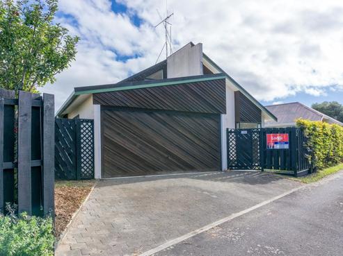 12B Ashley Street, Saint Andrews