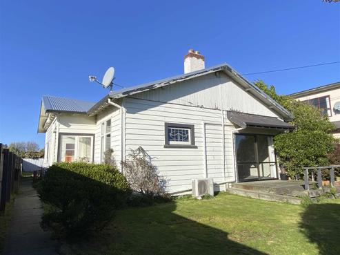 282 Nelson Street, Strathern