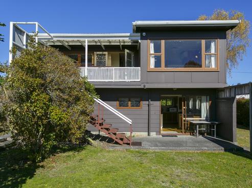 33 Otaiatoa Street, Lake Taupo (East)