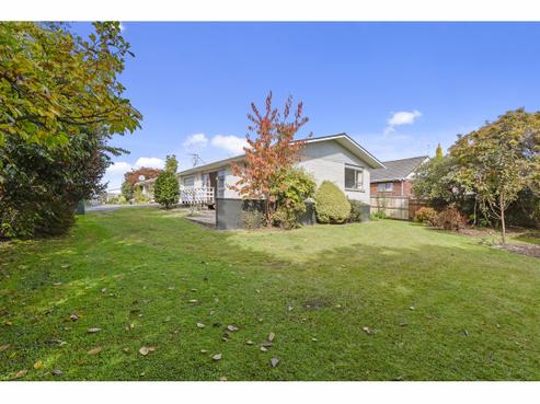 38 Neri Crescent, Westbrook