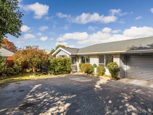2/5A Purakanui Place, Northwood