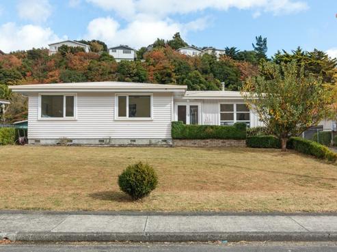 40 Stokes Valley Road, Stokes Valley