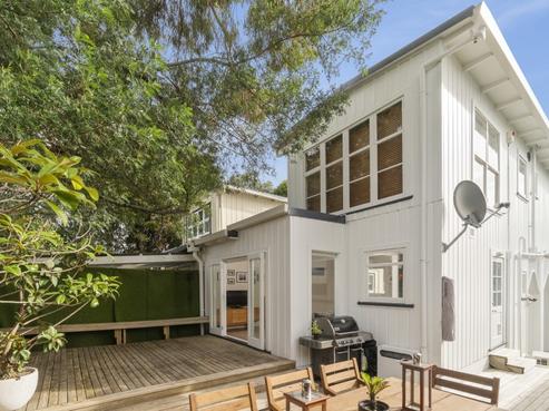 2/21 Te Kawa Road, One Tree Hill