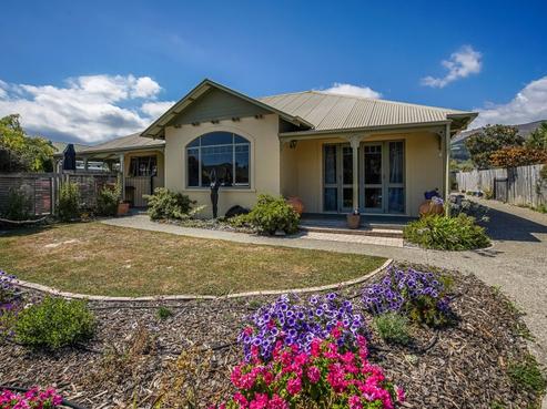 3 Heritage Crescent, Richmond