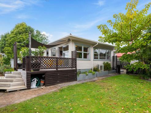 4 Lewis Road, Lynmore