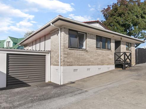 12A Redoubt Road, Goodwood Heights